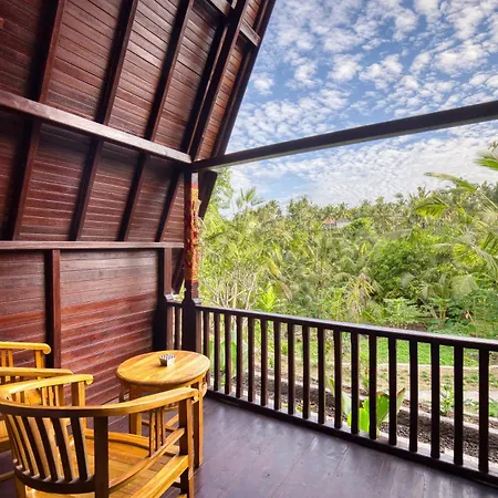 Kelingking Terrace Cottage